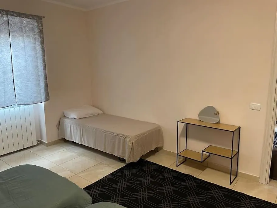 Casa Malpensa 3 Piu Servizio Taxi Per Mxp 20 Euro Lonate Pozzolo Holiday home